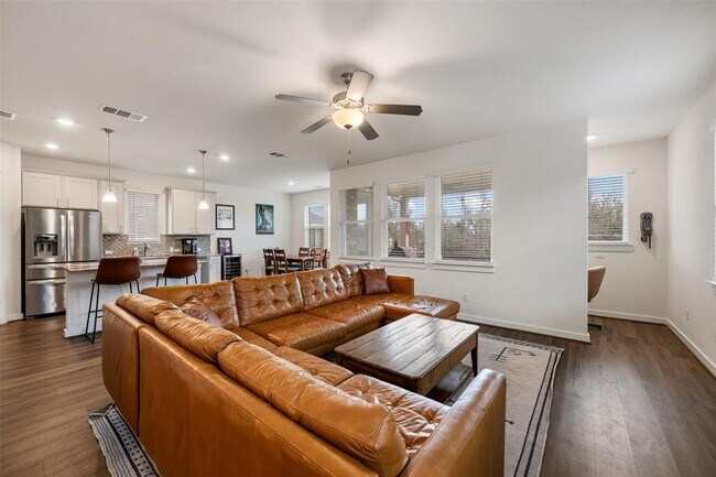 Photo - 8204 Prairie Rye Dr