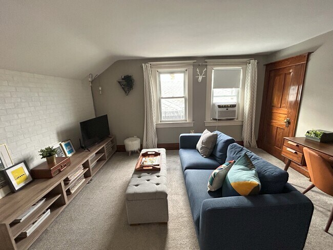 Photo - 7 Centre St Unit 3