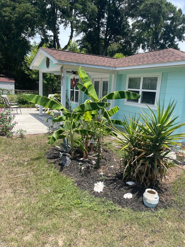 Photo - 1603 Palmetto Dr