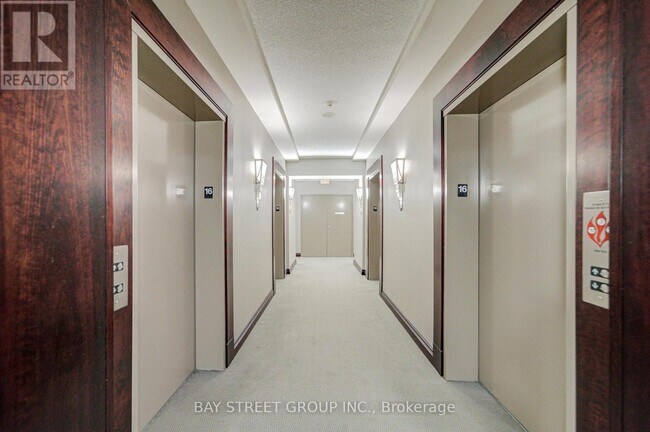 Photo - 35 Balmuto St Unit 1604