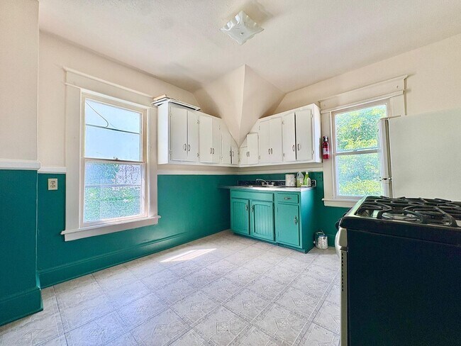 Photo - 1515 Miami St Unit Apt 3