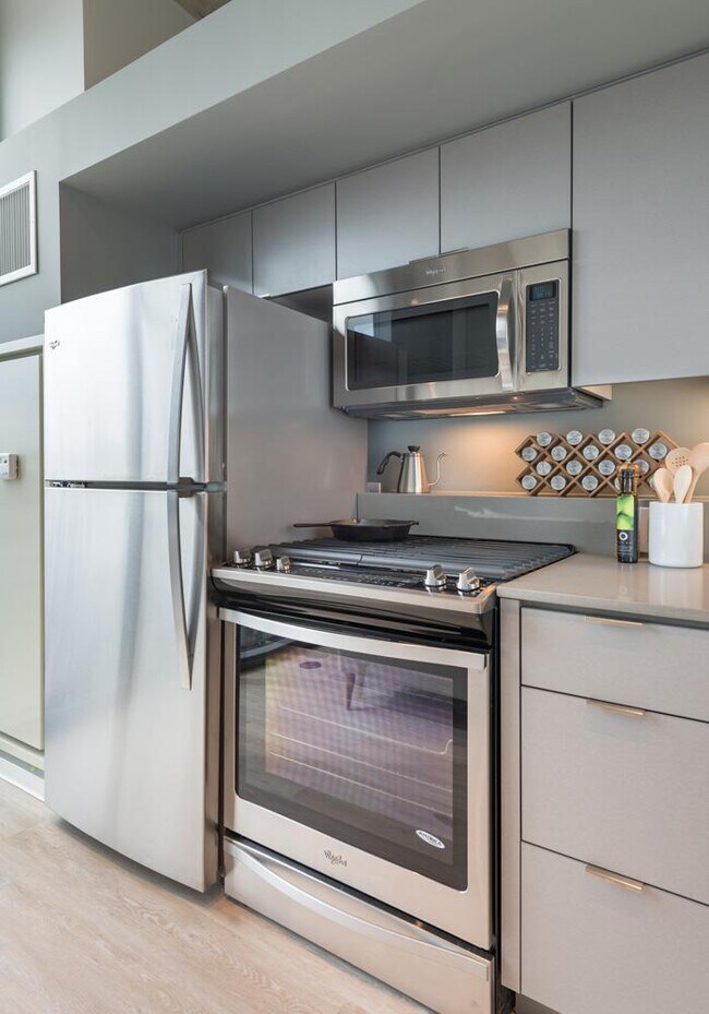 Photo - 1 bedroom in Chicago IL 60647 Unidad 207