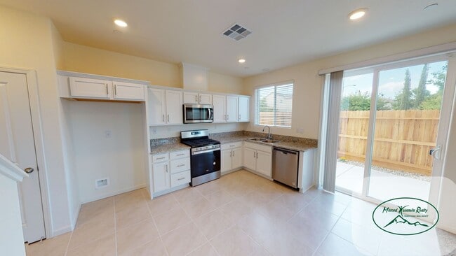 371 Shafer Ave