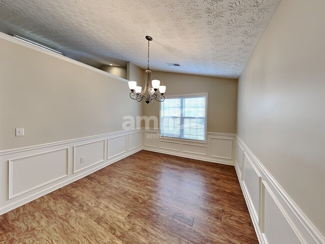 Photo - 2166 Blueberry Ln