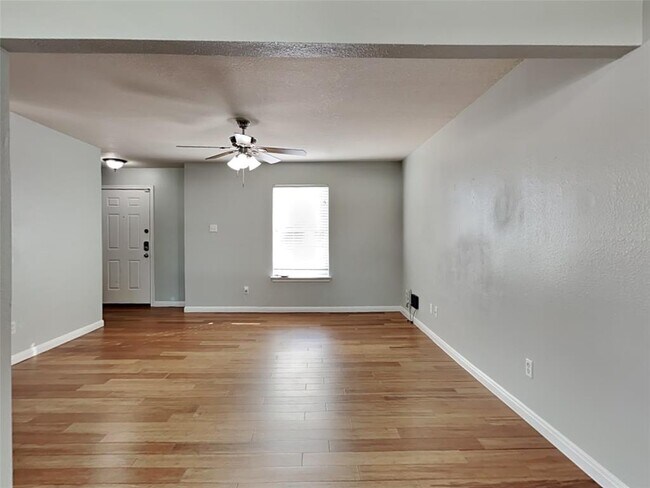 Photo - 5003 Hauna Ln