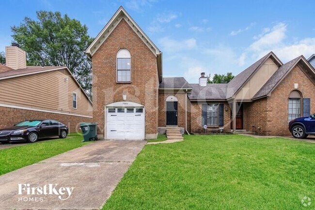 Building Photo - 5885 Ridgehill Dr Rental
