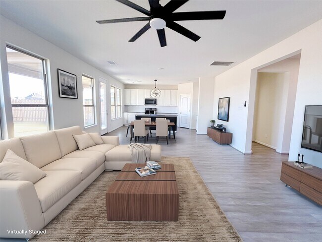 Photo - 28318 Aperture Ct