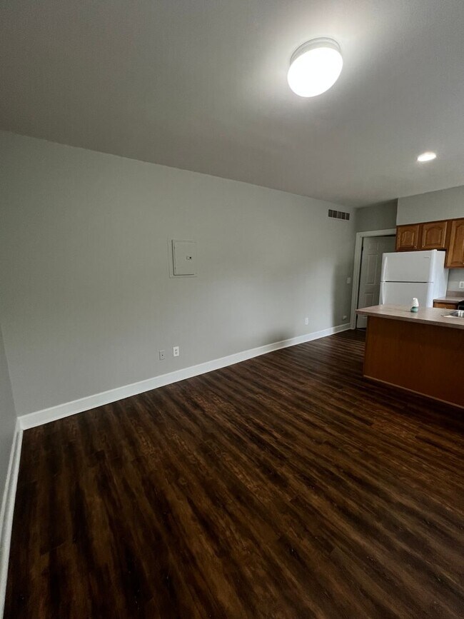 9 Pearl St Unit 2