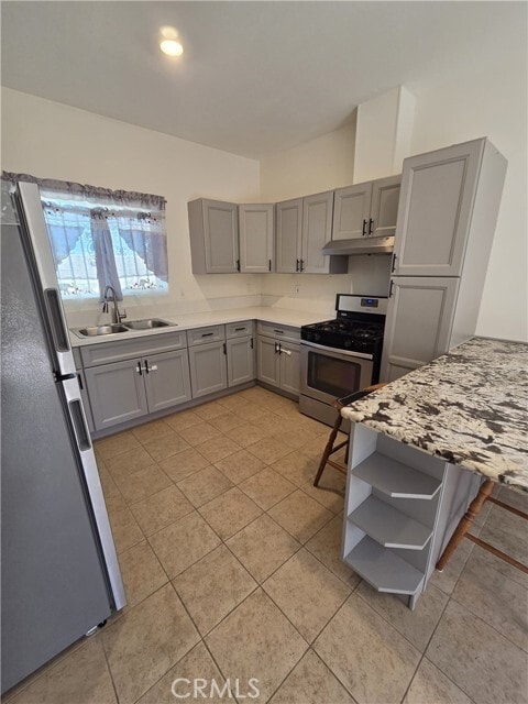 13745 Vellanto Way