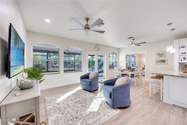 Photo - 1410 Curlew Ave