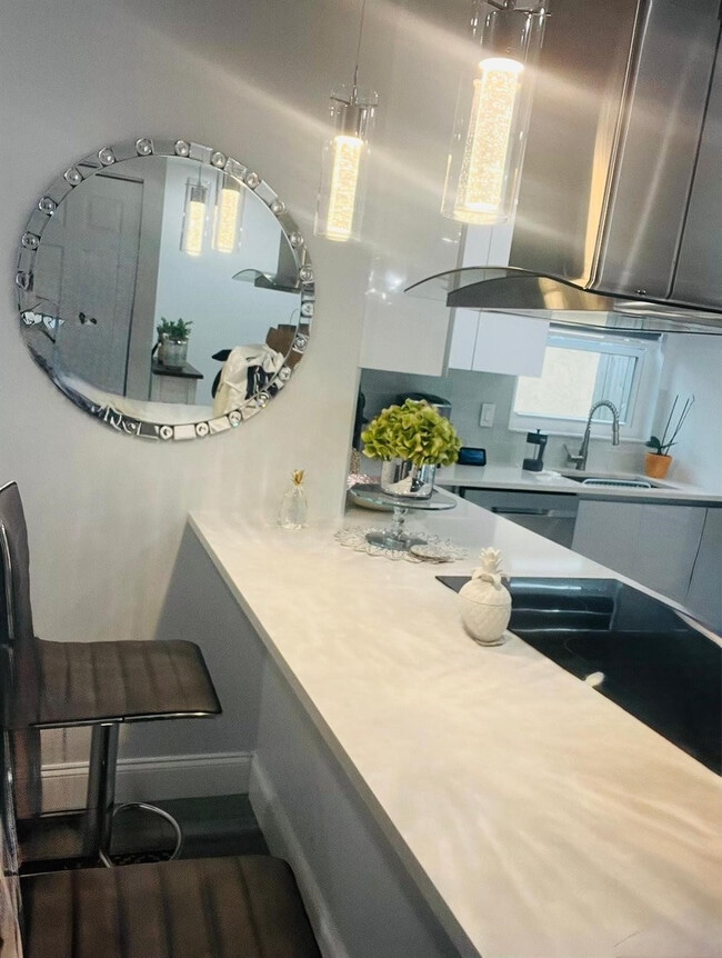 Photo - 3329 Apache Ln