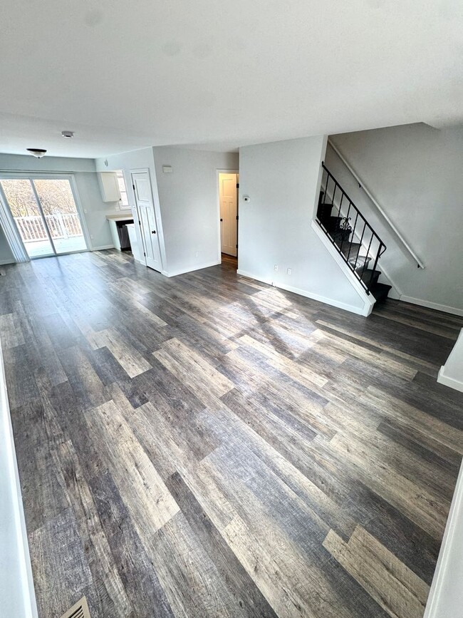 Photo - COMPLETELY REMODELED THREE BEDROOM Twin