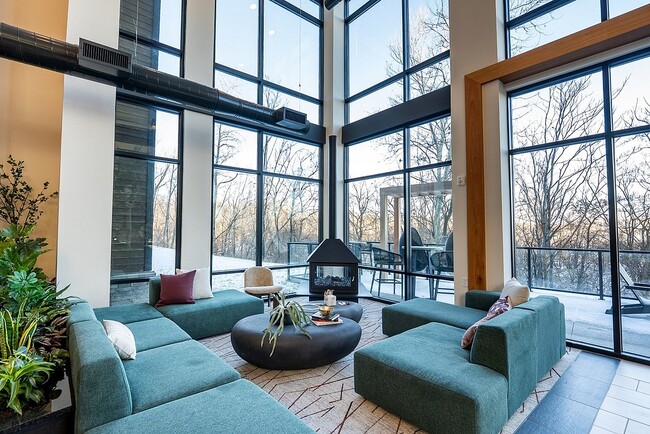 South Bank Community Lounge - South Bank at Quarry Trails