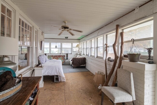 Photo - 108 Blount St