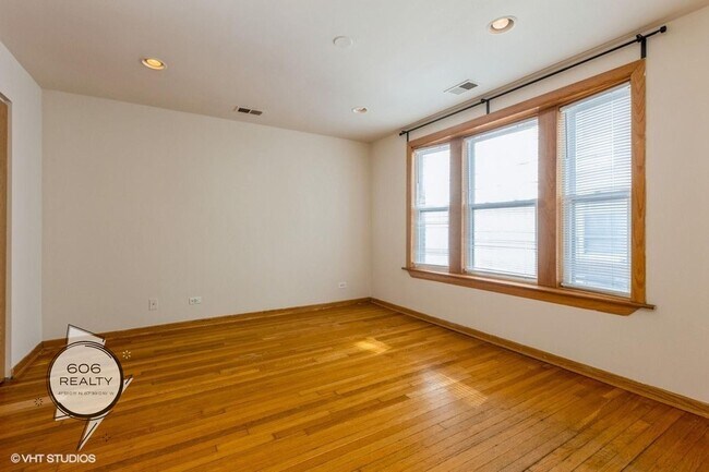 Photo - 3407 W Parker Ave Unidad 3