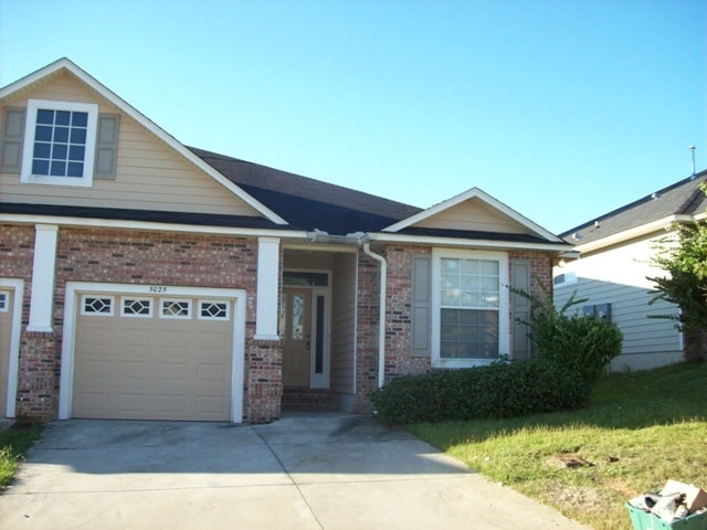 Building Photo - 5025 Hampton Ridge Ave