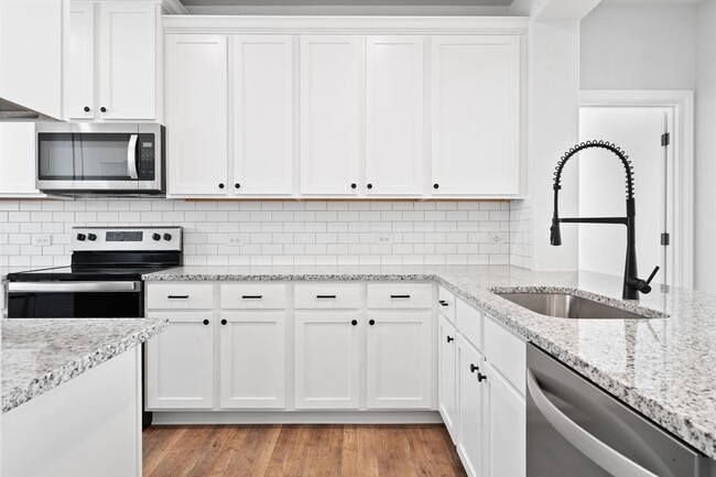 Photo - 9317 Gladsome Path