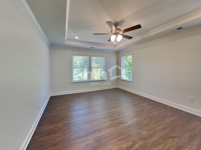 Photo - 2102 Windsor Park Ave