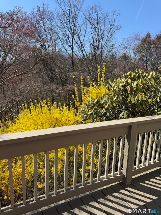 Photo - 235 Heritage Vlg Unit B