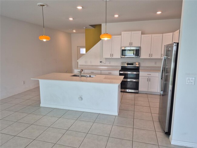 Photo - 32140 Powderpuff Mimosa Dr