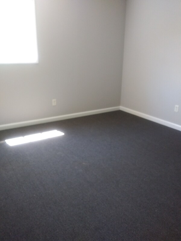 Photo - 1005 Maxham Rd