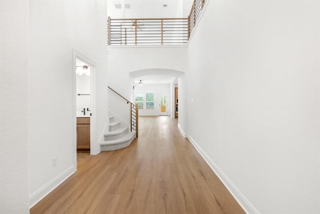 221 Celeste Wy
