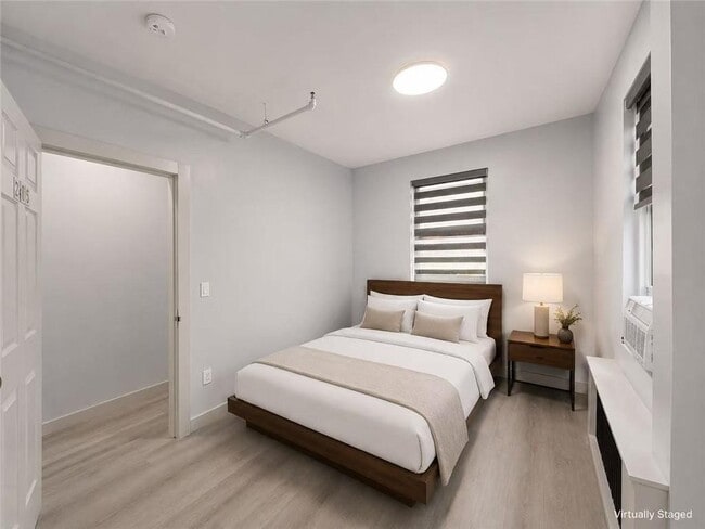 Photo - 40-36-4077 77th St Unit 205