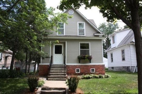 Photo - 1028 23rd Ave SE