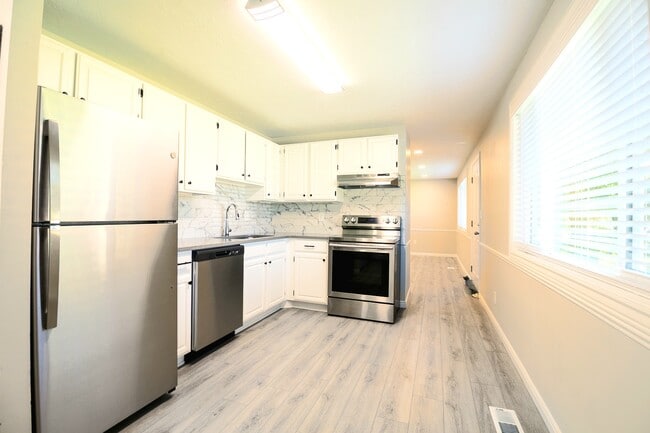 Photo - 1428 N Porter Ave