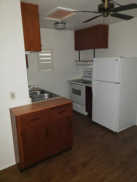 Photo - 3424 Golfview Blvd