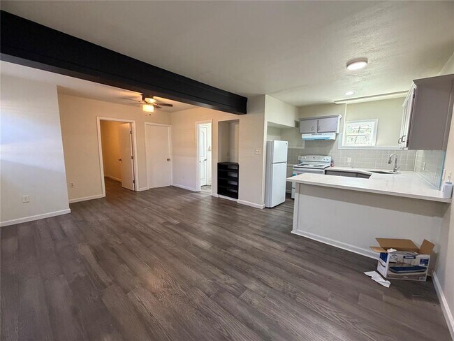 Photo - 507 Swanee Dr