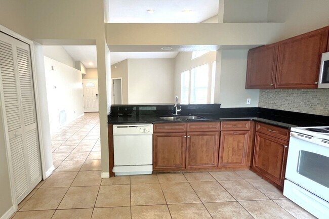 Photo - 1197 Crispwood Ct