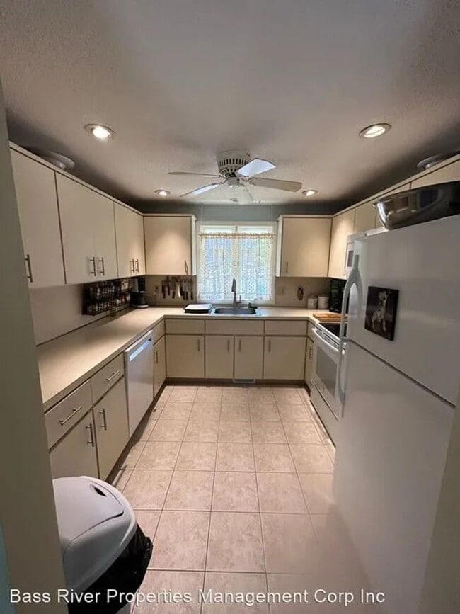 Photo - 2 Bedroom, 2 Bedroom Condo Year Round-Yarmouth Port