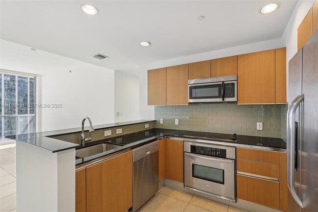 Photo - 1060 Brickell Ave Unit 2607