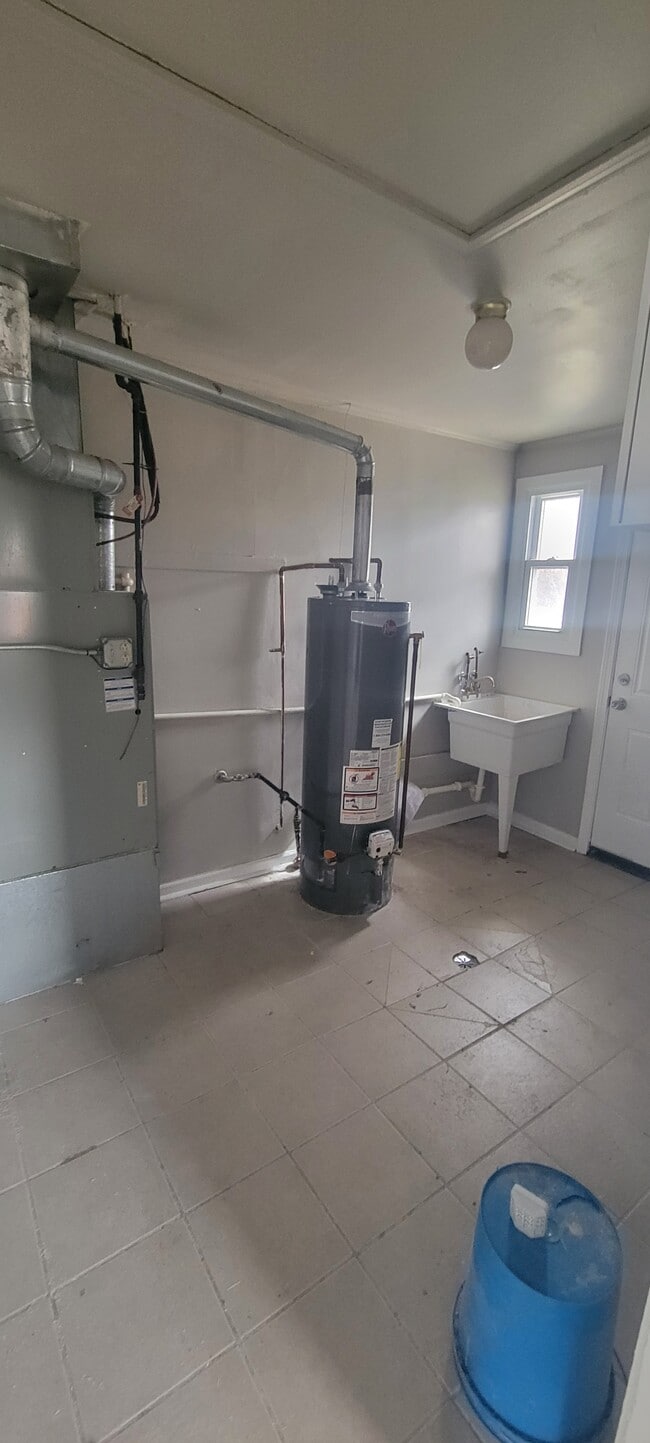 Photo - 235 Indianwood Blvd