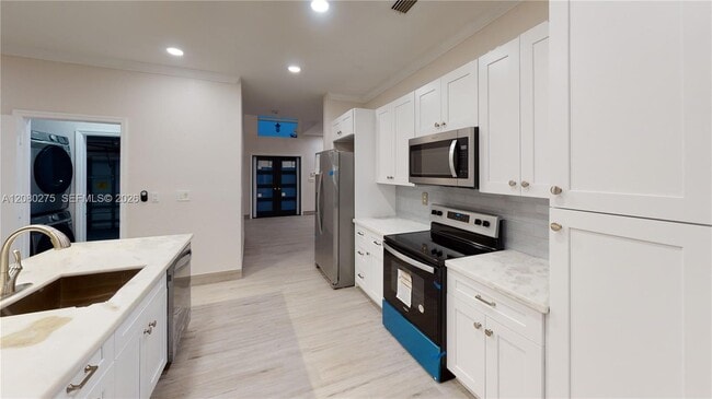 Building Photo - 16785 NW 12th Ct