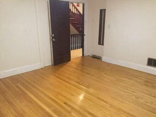 Photo - 236 Cypress St Unit 2