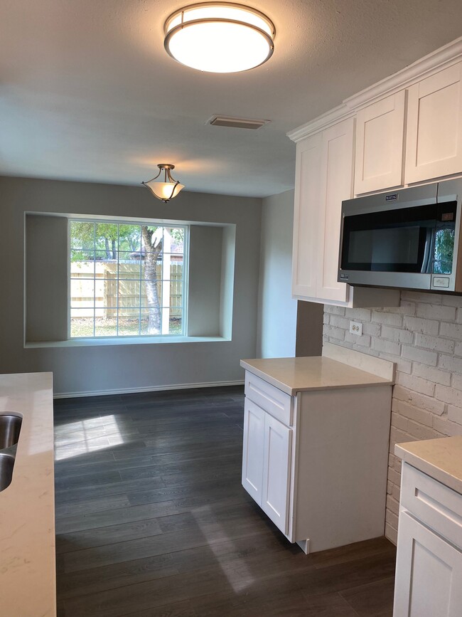 Photo - 1901 S Arden St