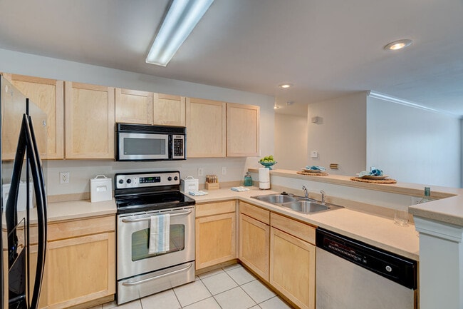 Photo - 2820 Bloomfield Ln