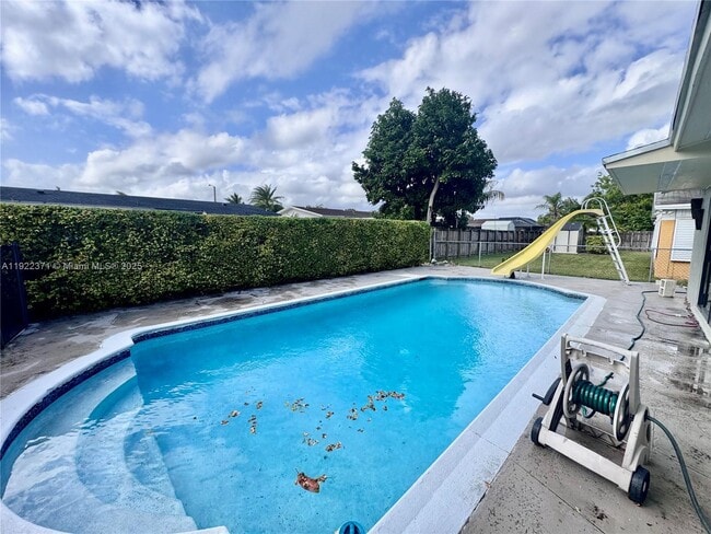 Photo - 19720 SW 118th Pl