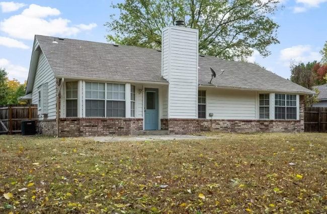 Photo - 2800 S Dogwood Ave