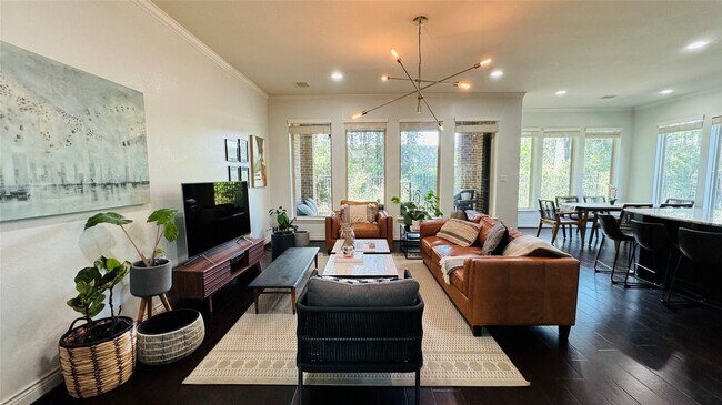 Photo - 27 Jonquil Pl