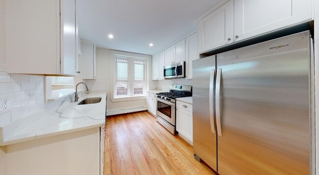 Photo - 376 Washington St