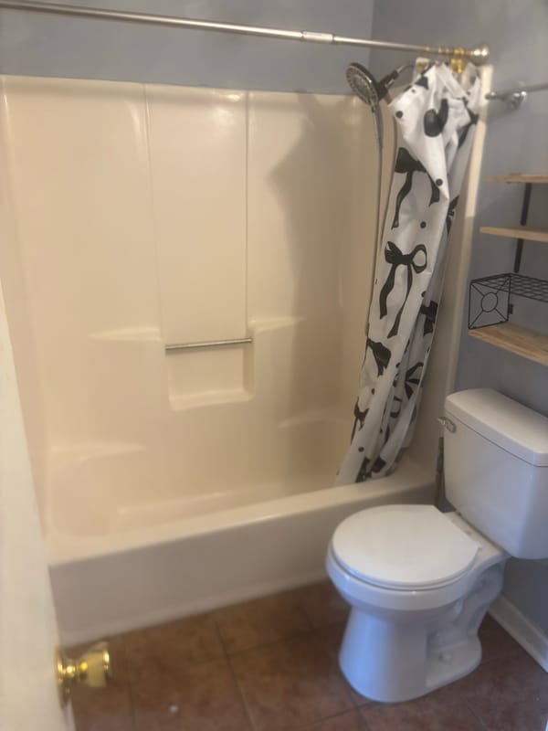 Photo - 755 Burcale Rd Unidad A8