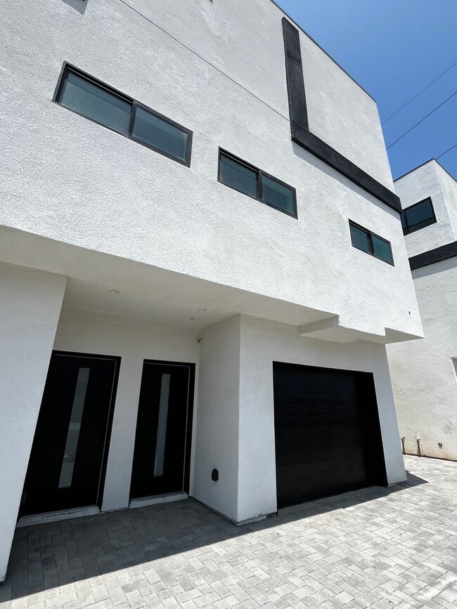 Lennox - Lennox Apartamento Unidad A