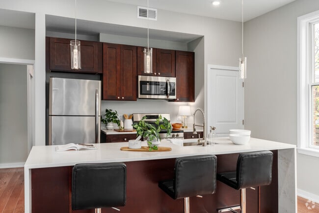 2 habitaciones, 2 baños - 1028 pies cuadrados - Cocina - The George