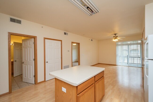 Photo - Woodridge Estates