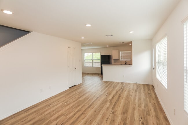 Photo - 11106 N Lake Mist Ln