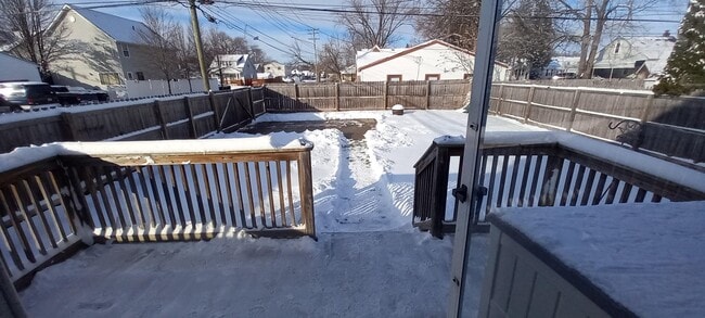 Photo - 17805 Roseville Blvd