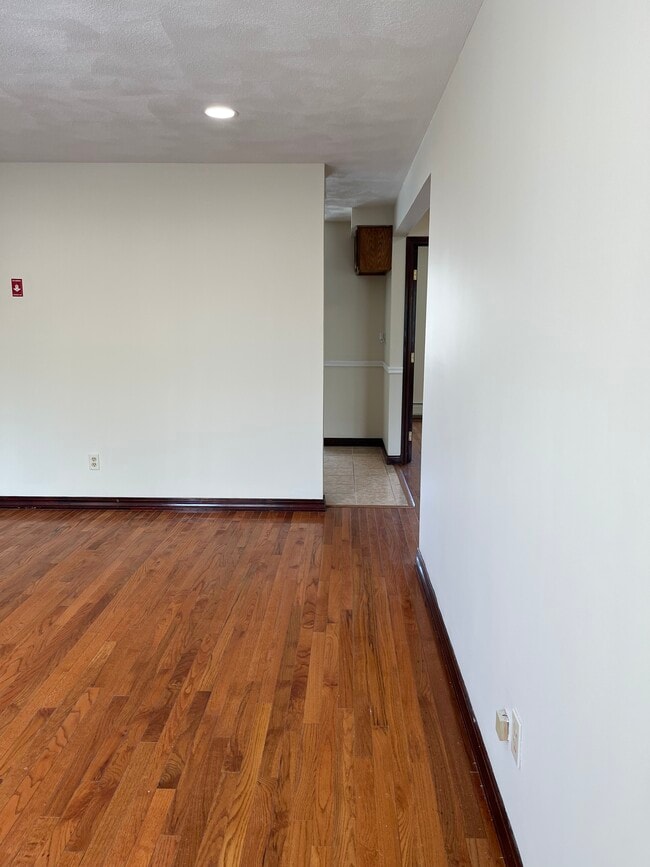 Photo - 77 Star St Unit 3